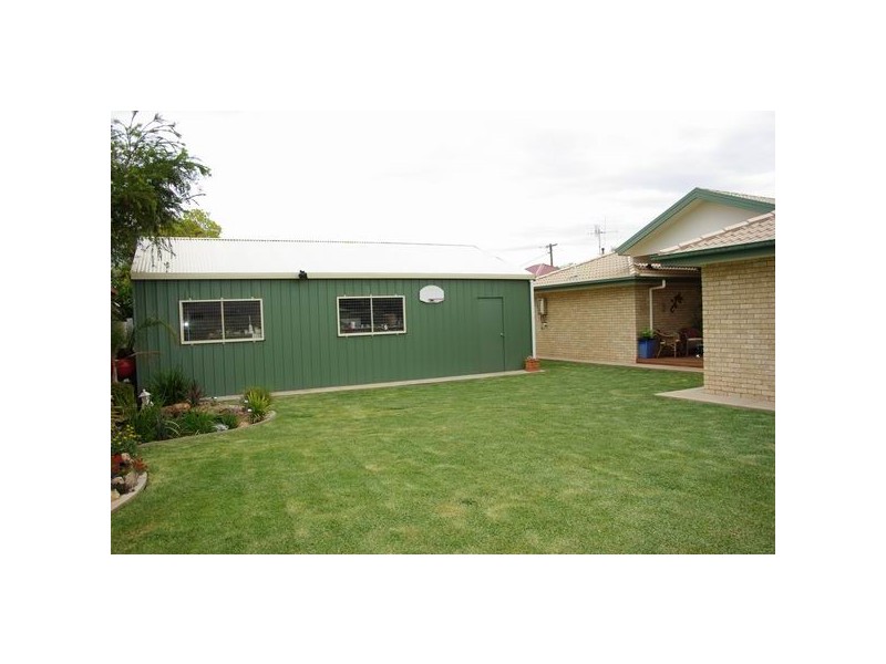 2 Ford Street, Wellington NSW 2820