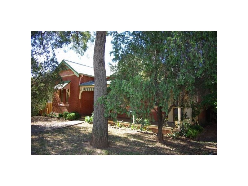 80 Gisborne Street, Wellington NSW 2820