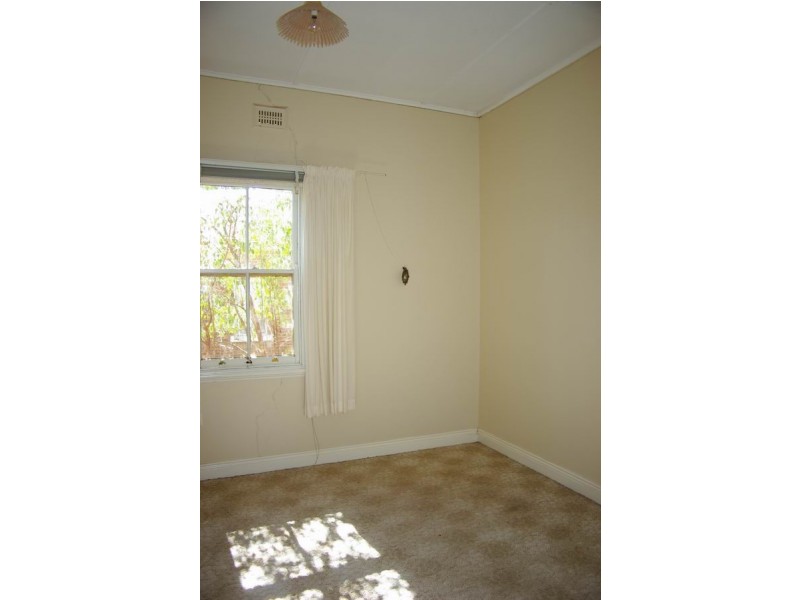 80 Gisborne Street, Wellington NSW 2820