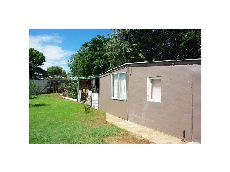 10 Parkes Street, Wellington NSW 2820