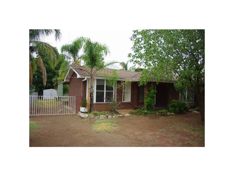 26 Reid Street, Wellington NSW 2820