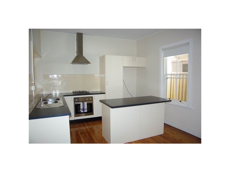 40 Simpson Street, Wellington NSW 2820