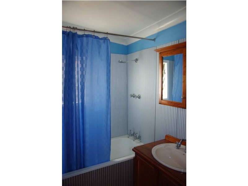 40 Simpson Street, Wellington NSW 2820