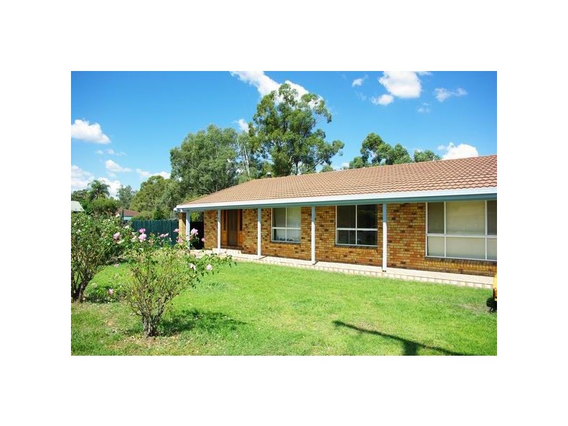 31 Montefiores Street, Wellington NSW 2820