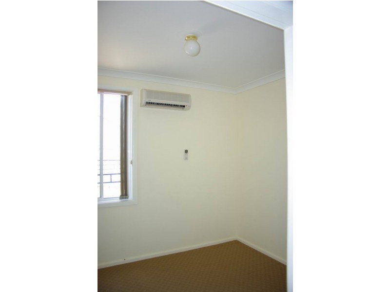 9 Glasson Street, Wellington NSW 2820