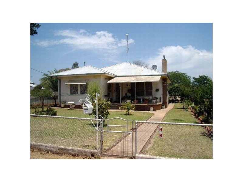 1 Dibbs Street, Wellington NSW 2820