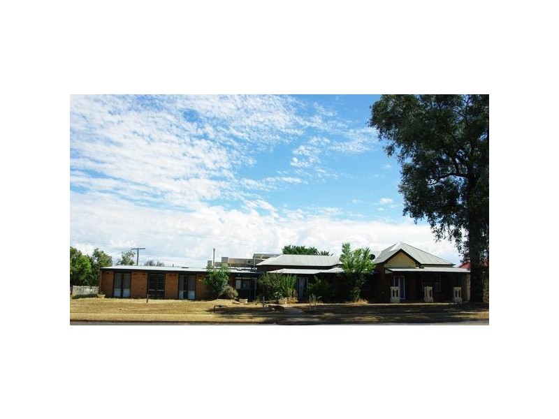 92-94 Warne Street, Wellington NSW 2820