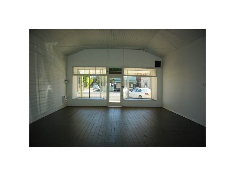 98-102 Lee Street, Wellington NSW 2820