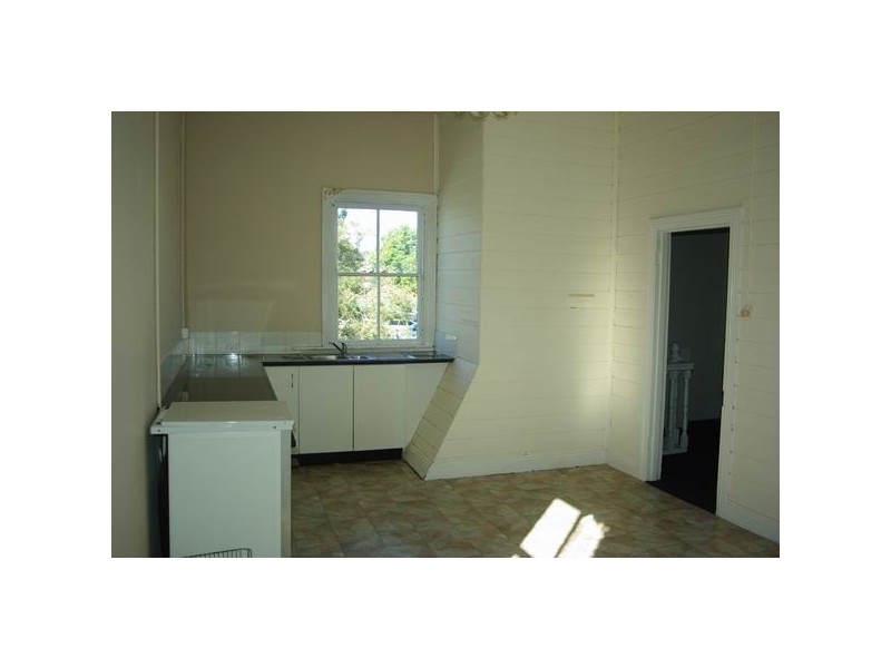 98-102 Lee Street, Wellington NSW 2820