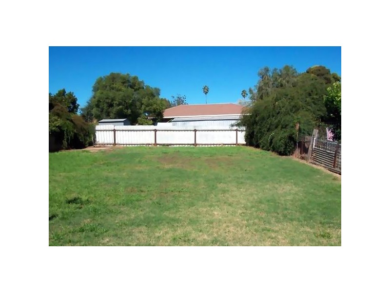 105 Gisborne Street, Wellington NSW 2820