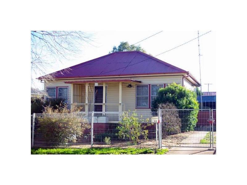 44 Short Street, Wellington NSW 2820