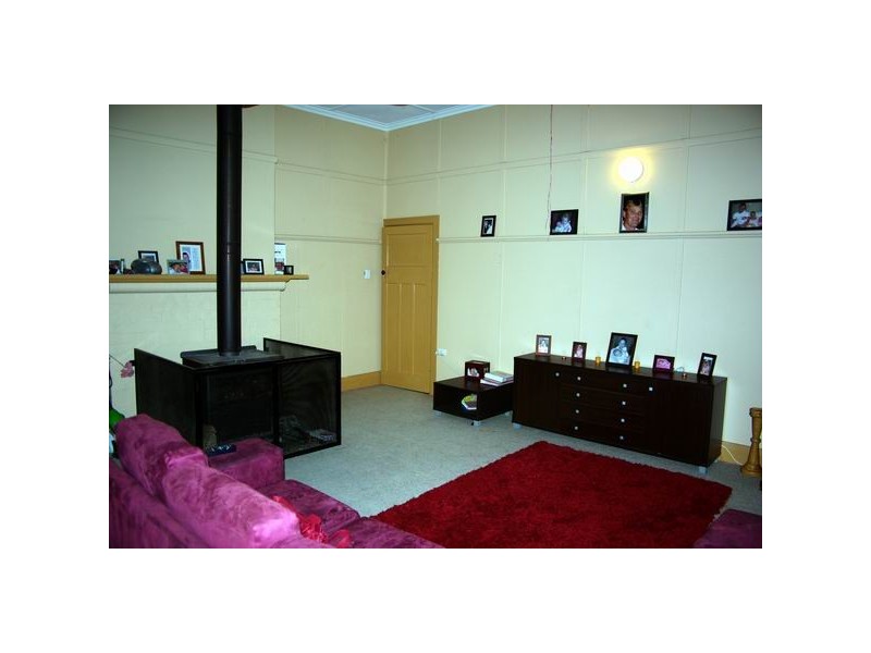 35 Simpson Street, Wellington NSW 2820