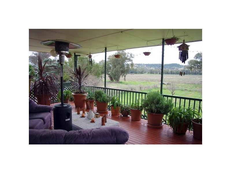 8460 Mitchell Highway, Neurea NSW 2820