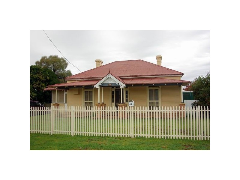 43 Maxwell Street, Wellington NSW 2820