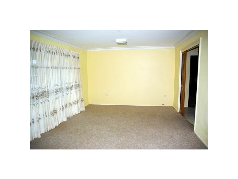 90 Gobolion Street, Wellington NSW 2820