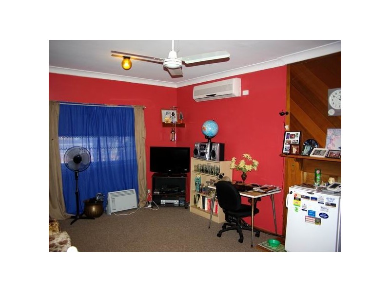 27 Arthur Street, Wellington NSW 2820