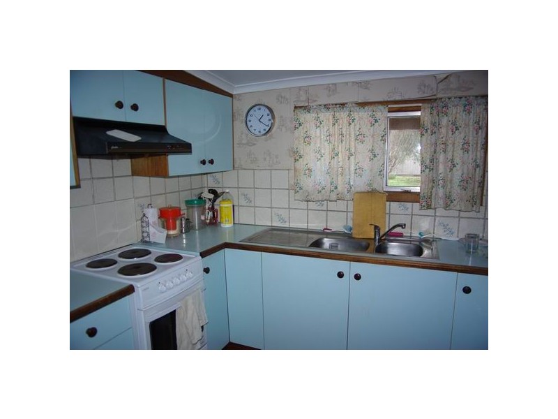 27 Arthur Street, Wellington NSW 2820