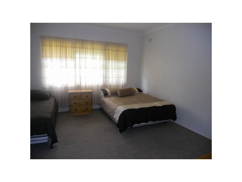 13 Ford Street, Wellington NSW 2820