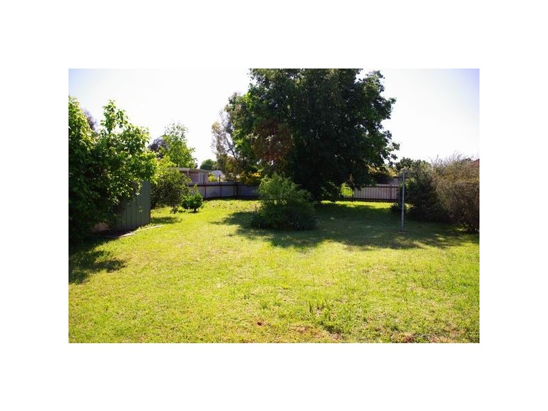 102 Pierce Street, Wellington NSW 2820