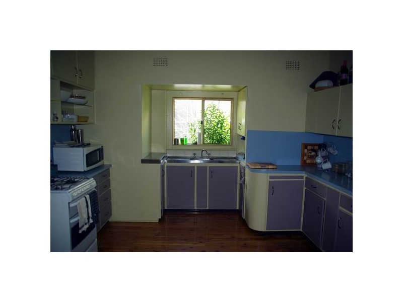 17 Raymond Street, Wellington NSW 2820