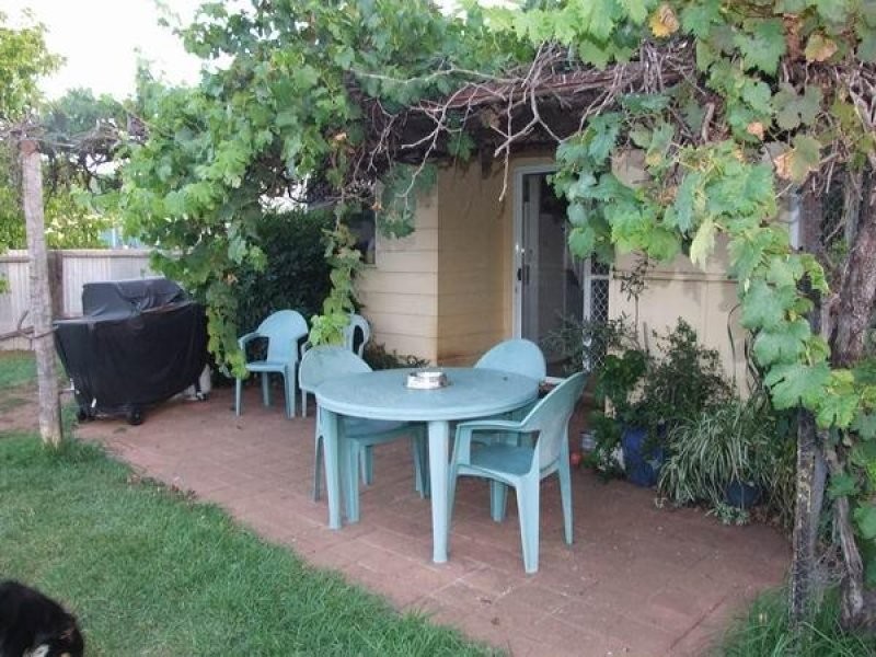 72 Maxwell Street, Wellington NSW 2820