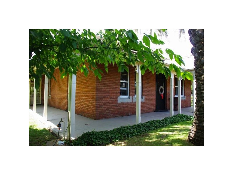 110 Warne Street, Wellington NSW 2820