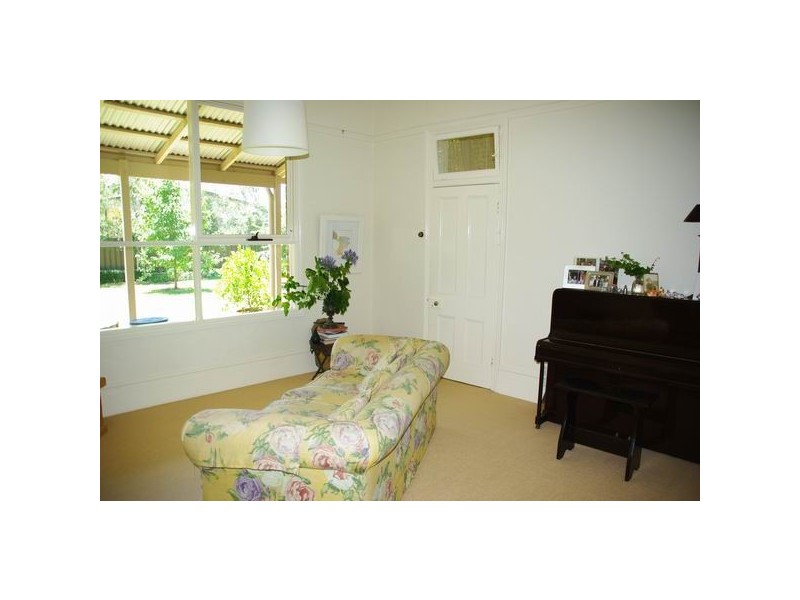 110 Warne Street, Wellington NSW 2820