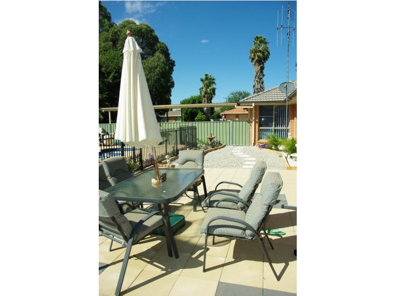 2 Tristania Street, Wellington NSW 2820