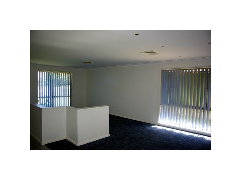 2 Tristania Street, Wellington NSW 2820