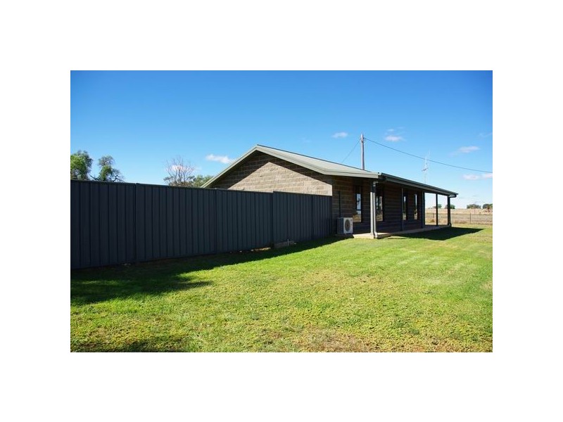 19 Church Street, Bodangora NSW 2820