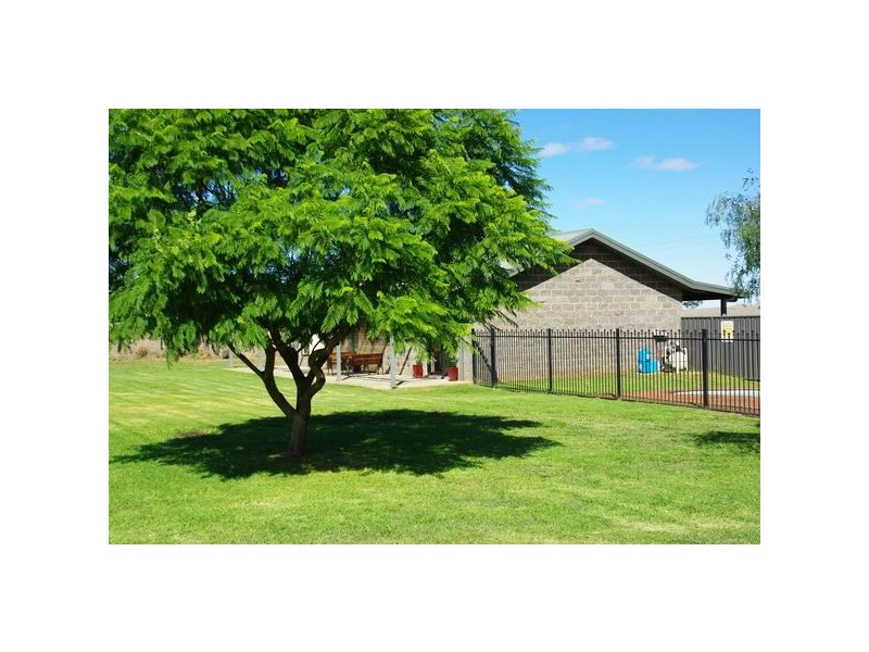 19 Church Street, Bodangora NSW 2820