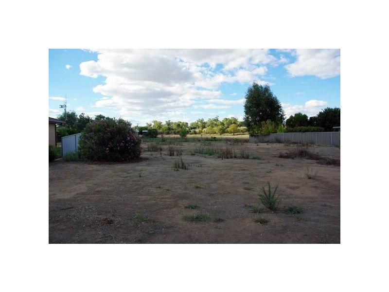 12 Tristania Street, Wellington NSW 2820