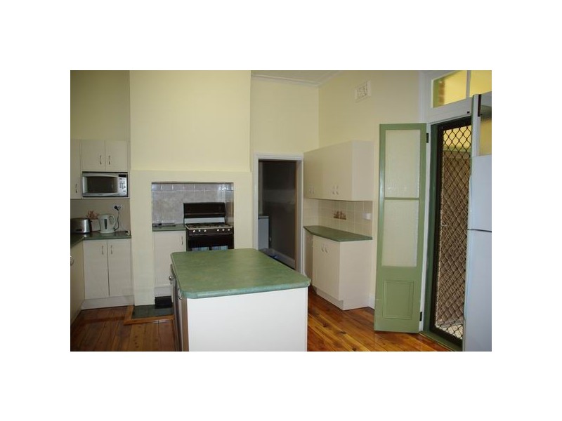 138 Warne Street, Wellington NSW 2820