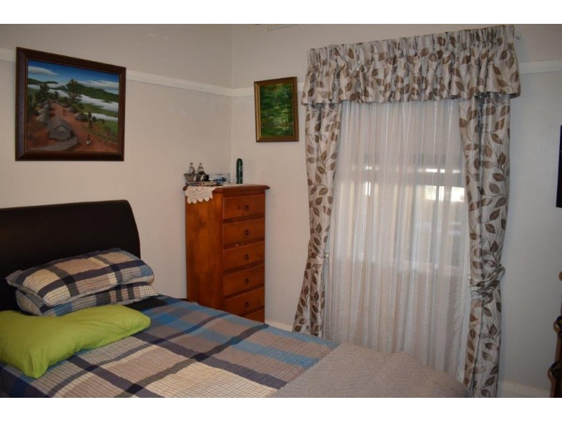 87 Gisborne Street, Wellington NSW 2820
