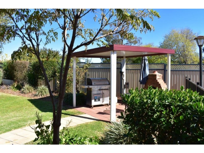 87 Gisborne Street, Wellington NSW 2820