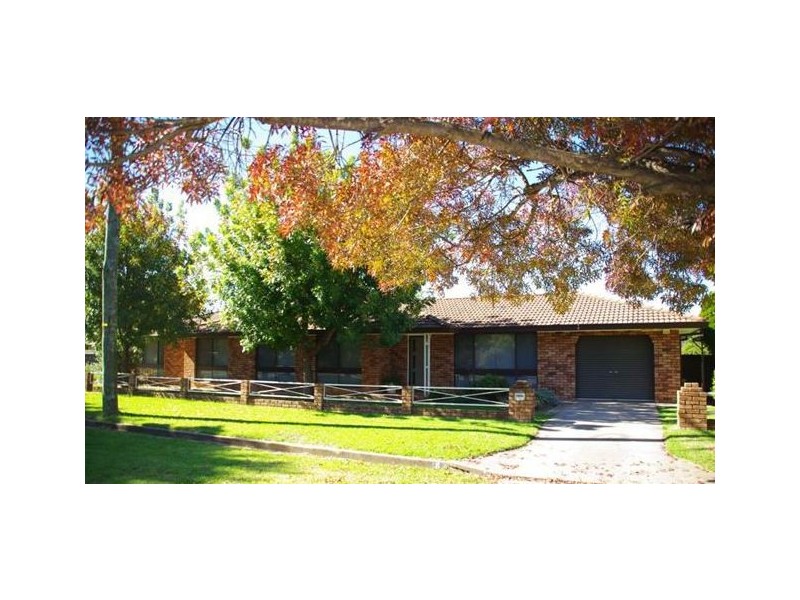 8 Ford, Wellington NSW 2820