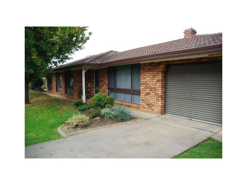 8 Ford, Wellington NSW 2820