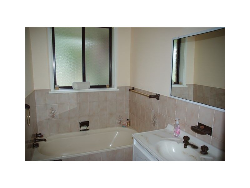 8 Ford, Wellington NSW 2820