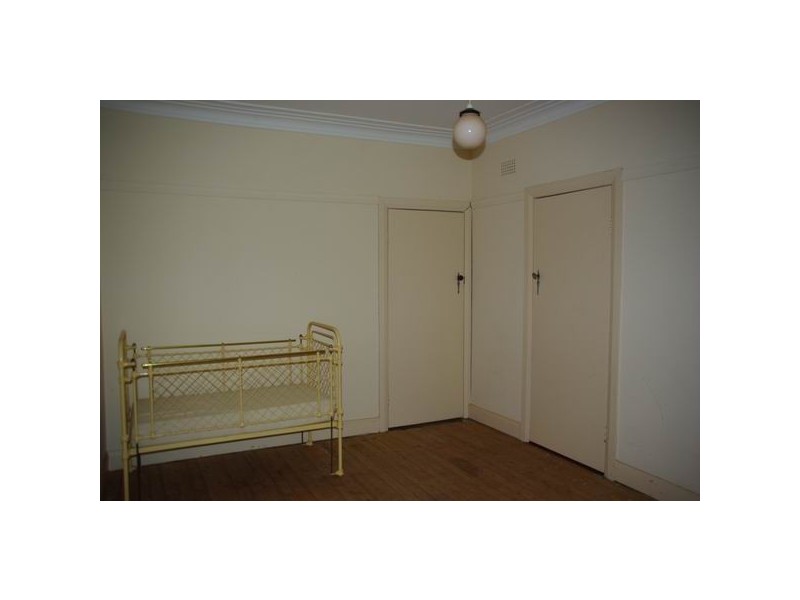 73 Simpson Street, Wellington NSW 2820