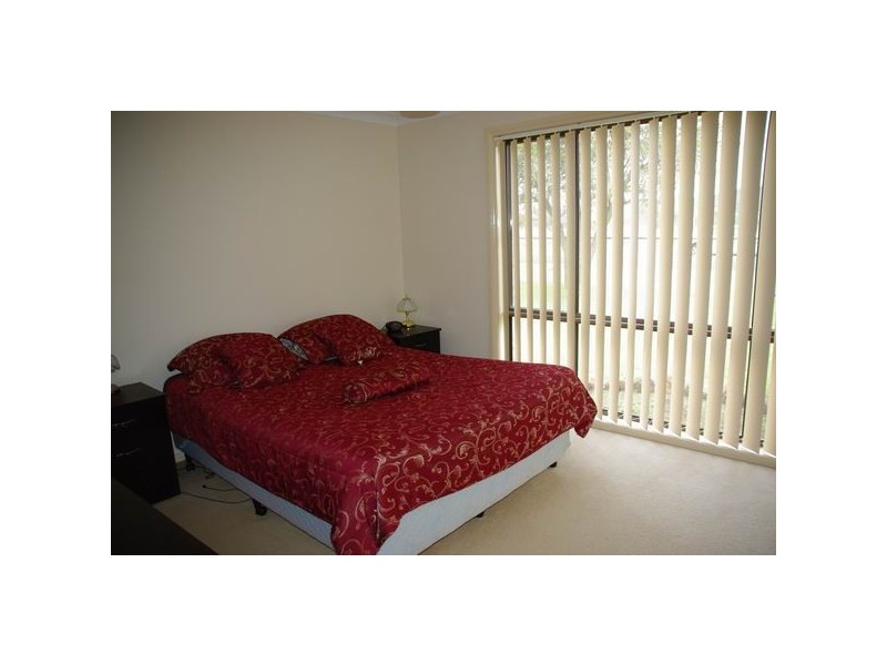 40 Barton Street, Wellington NSW 2820