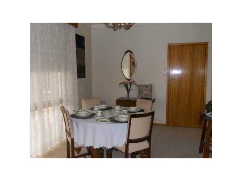 14 Raymond Street, Wellington NSW 2820