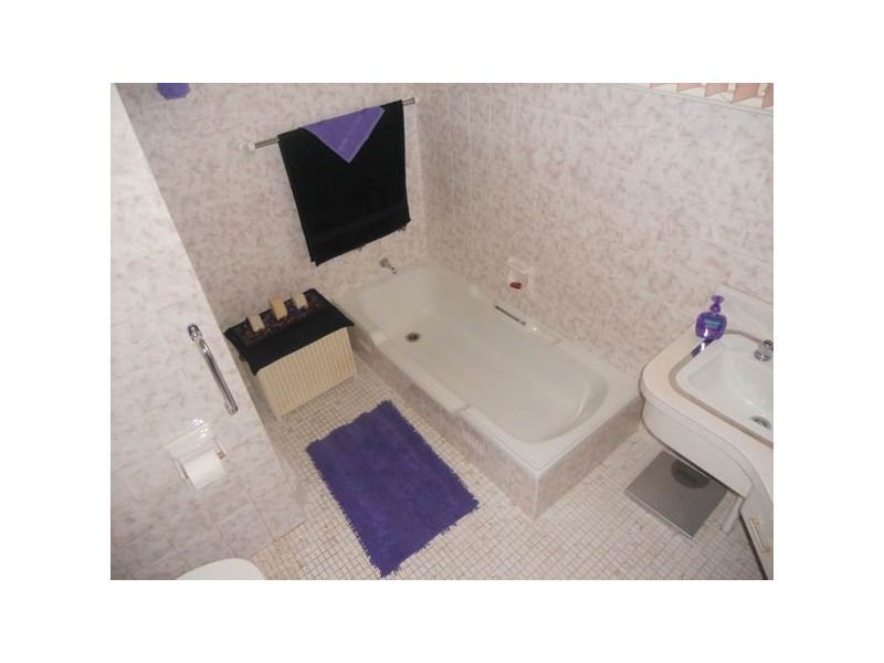 14 Raymond Street, Wellington NSW 2820