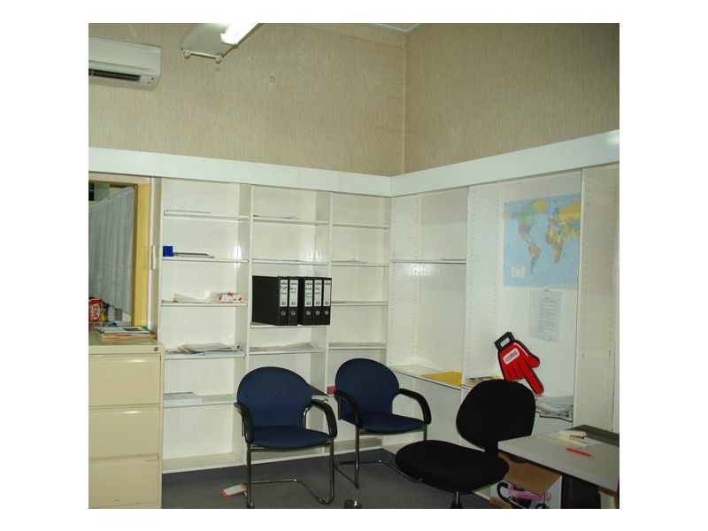 5a Nanima Crescent, Wellington NSW 2820