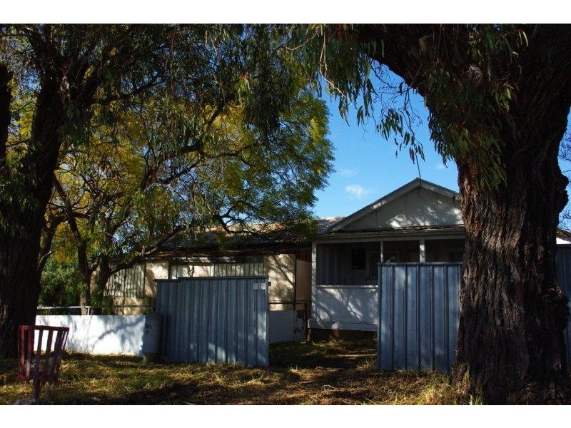 11 Mackeral Street, Mumbil NSW 2820