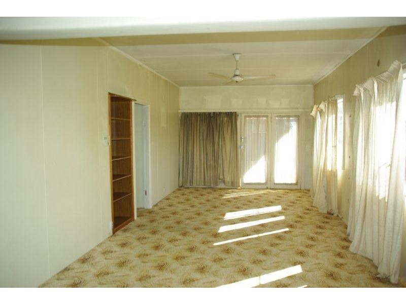 11 Mackeral Street, Mumbil NSW 2820