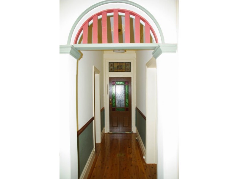 5 Whiteley Street, Wellington NSW 2820