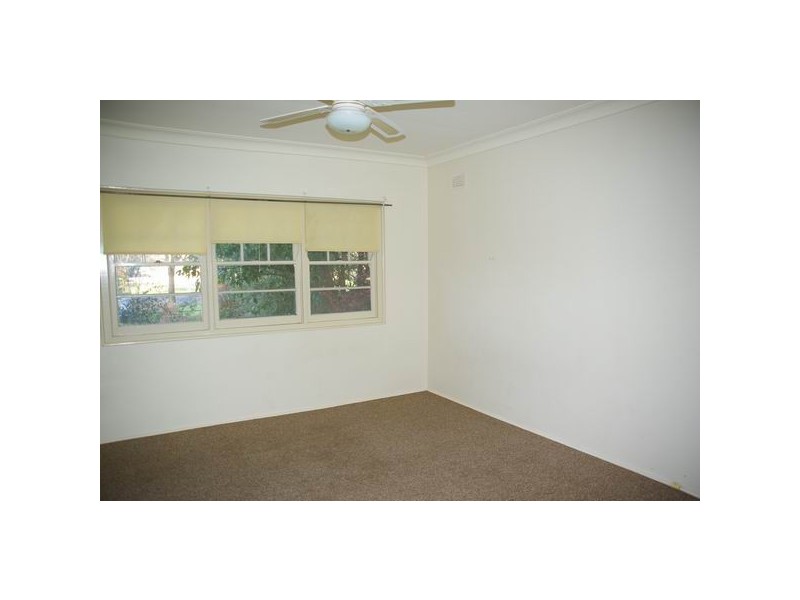 13 Ford Street, Wellington NSW 2820