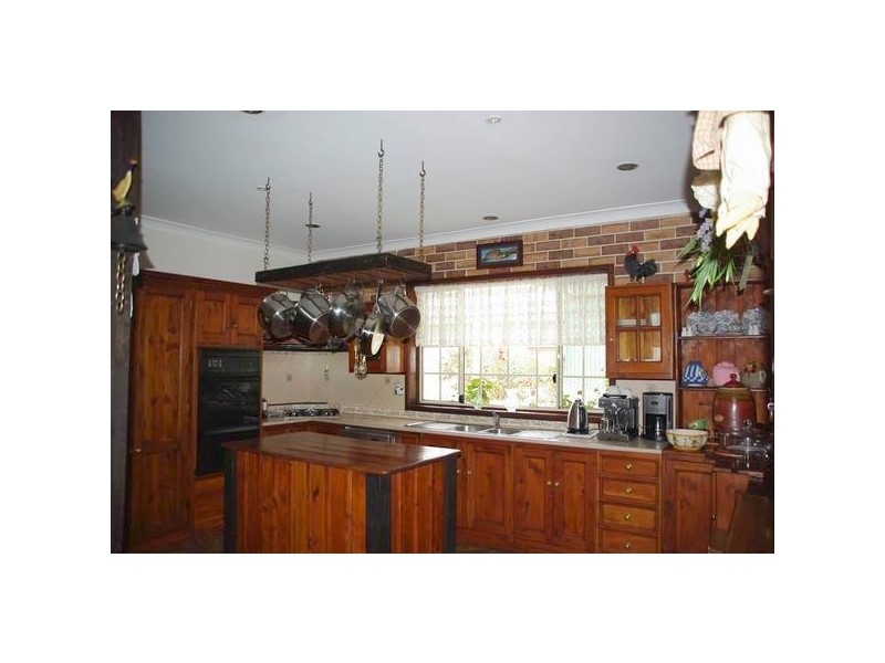 9 Ford Street, Wellington NSW 2820