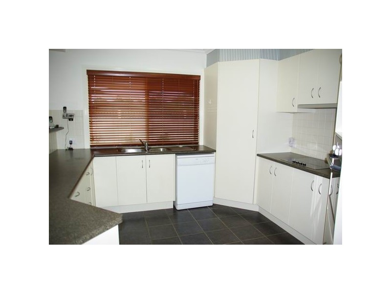 10 Sutton Street, Wellington NSW 2820