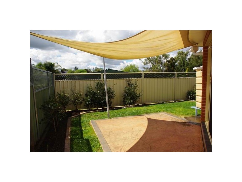 10 Sutton Street, Wellington NSW 2820